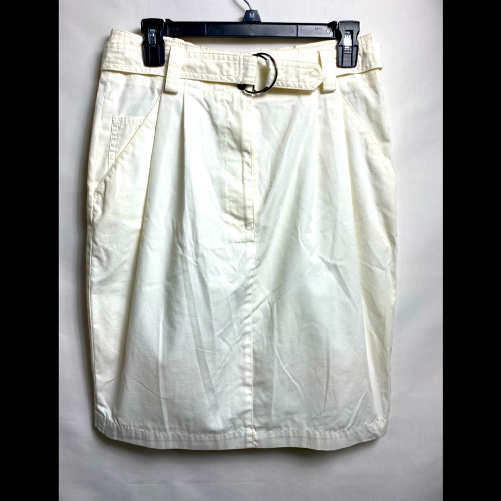 chaus women elegant white skirt with pokets and belts sz 10 Plaid